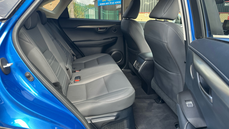 Lexus NX 300h 2.5 5dr CVT [8 Inch Nav] Hybrid Estate